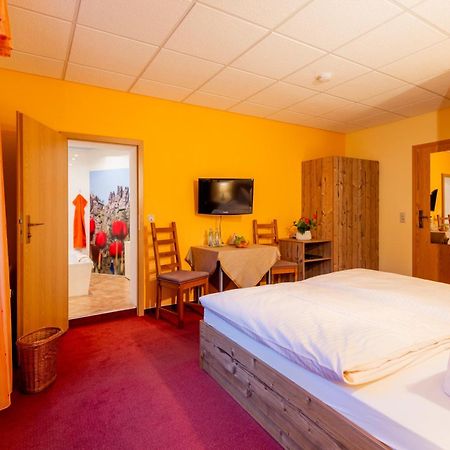 Hotel Gondelfahrt คัวร์ออร์ทโยนส์ดอร์ฟ ภายนอก รูปภาพ
