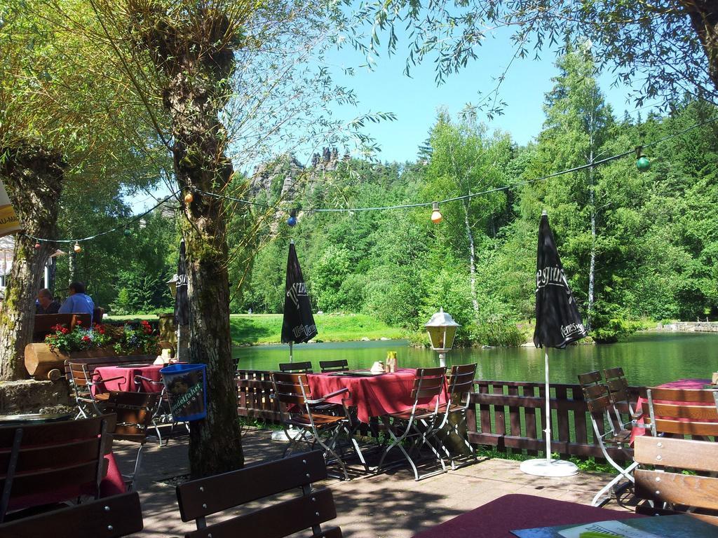 Hotel Gondelfahrt คัวร์ออร์ทโยนส์ดอร์ฟ ภายนอก รูปภาพ