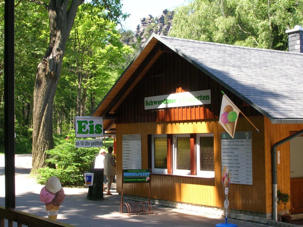Hotel Gondelfahrt คัวร์ออร์ทโยนส์ดอร์ฟ ภายนอก รูปภาพ